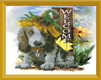 Милый приветливый щенок