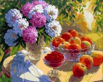 Натюрморт из пионов, яблок и ягод