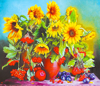 Букет подсолнухов с калиной и фрукты на столе