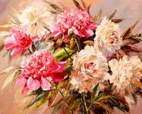 Пестрый букет пионов