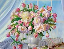 Большой тюльпан с пионами и ноты