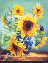 Бабочки на букете подсолнухов